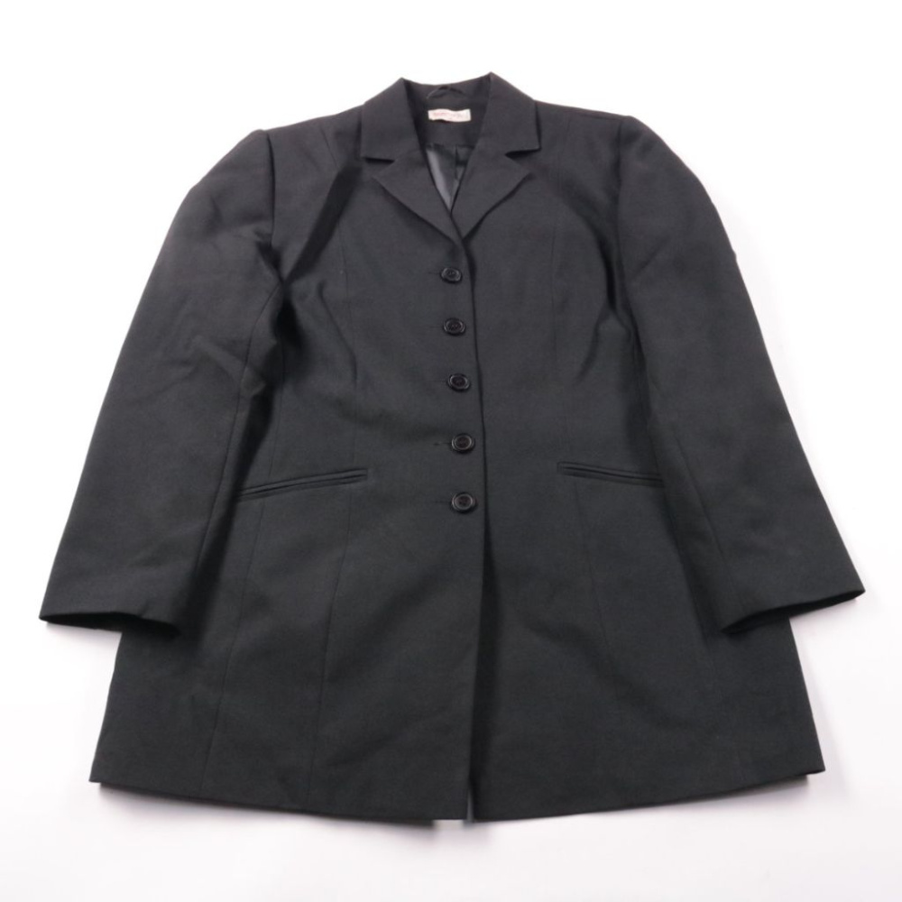 251106185-1